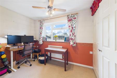 2 bedroom Semi-detached house for sale in Galloway Close, Basingstoke