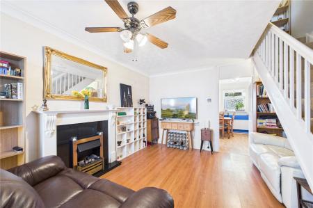 2 bedroom Semi-detached house for sale in Galloway Close, Basingstoke