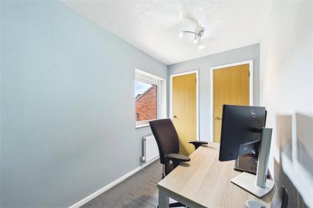 4 bedroom Detached house for sale in Higher Mead, Lychpit