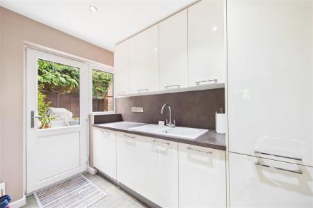 4 bedroom Detached house for sale in Higher Mead, Lychpit