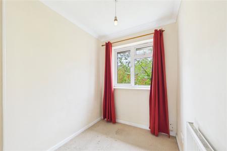 3 bedroom Terraced House for sale in Elgar Close, Basingstoke