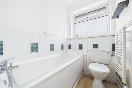 3 bedroom Terraced House for sale in Elgar Close, Basingstoke