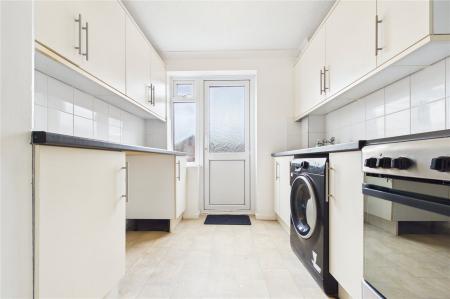 3 bedroom Terraced House for sale in Elgar Close, Basingstoke