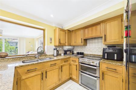 3 bedroom Semi-detached house for sale in Sherfield Green, Sherfield-on-Loddon