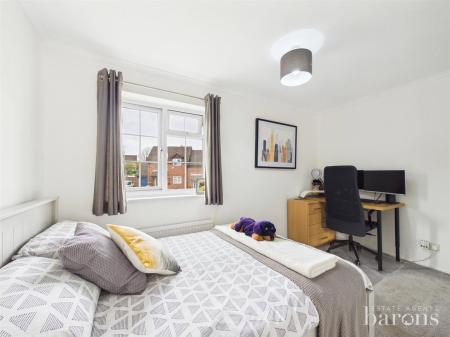 2 bedroom Terraced House for sale in Paterson Close, Basingstoke