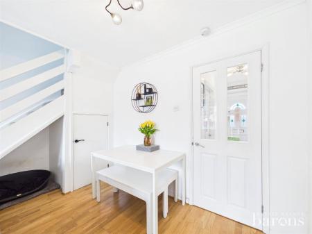 2 bedroom Terraced House for sale in Paterson Close, Basingstoke