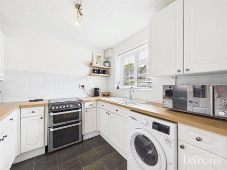 2 bedroom Terraced House for sale in Paterson Close, Basingstoke