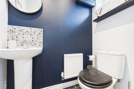 2 bedroom Terraced House for sale in Englefield Way, Basingstoke