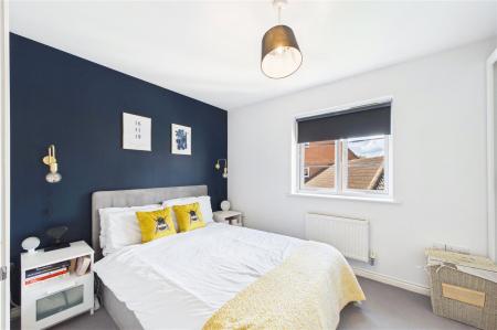 2 bedroom Terraced House for sale in Englefield Way, Basingstoke