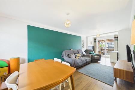 3 bedroom Terraced House for sale in Dartmouth Walk, Basingstoke