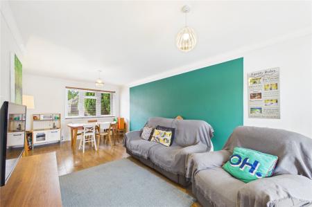 3 bedroom Terraced House for sale in Dartmouth Walk, Basingstoke
