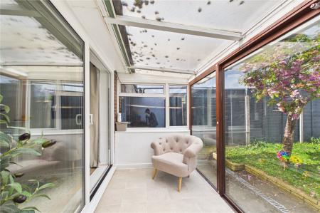 3 bedroom Semi-detached bungalow for sale in Buckland Avenue, Basingstoke