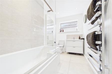 3 bedroom Semi-detached bungalow for sale in Buckland Avenue, Basingstoke
