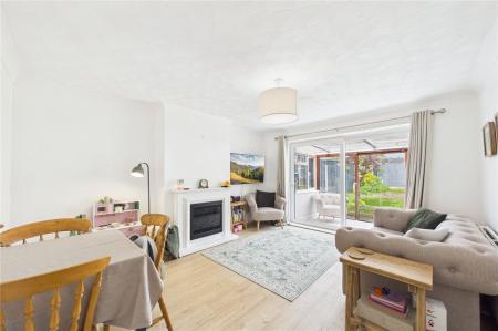 3 bedroom Semi-detached bungalow for sale in Buckland Avenue, Basingstoke