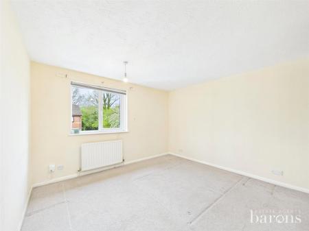 2 bedroom End of terrace house for sale in Aghemund Close, Chineham