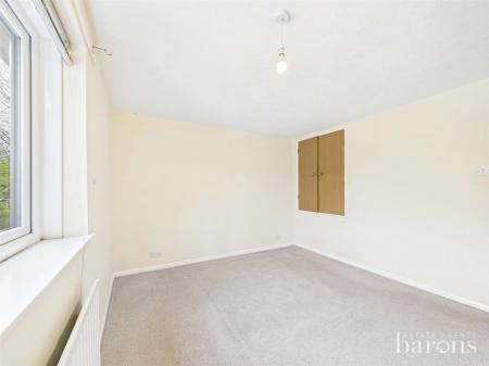 2 bedroom End of terrace house for sale in Aghemund Close, Chineham