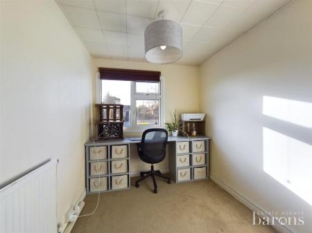 3 bedroom End of terrace house for sale in Brocas Drive, Basingstoke