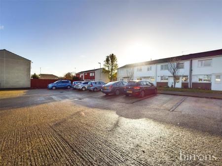3 bedroom End of terrace house for sale in Brocas Drive, Basingstoke