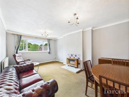 2 bedroom Maisonette for sale in Bliss Close, Basingstoke