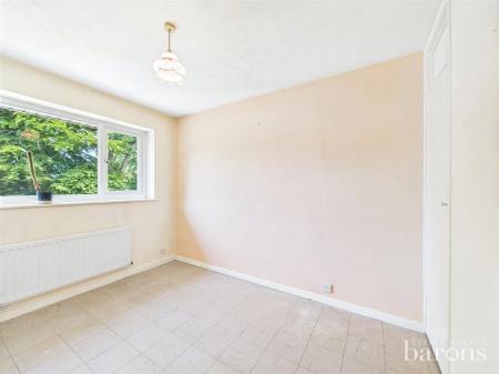 2 bedroom Maisonette for sale in Bliss Close, Basingstoke