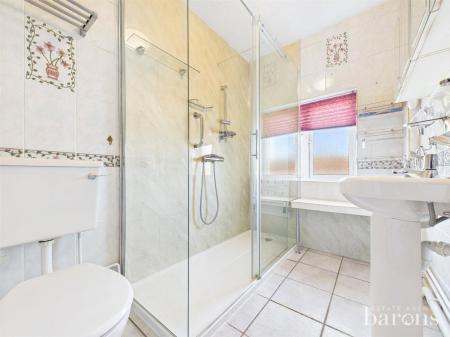 2 bedroom Maisonette for sale in Western Way, Basingstoke