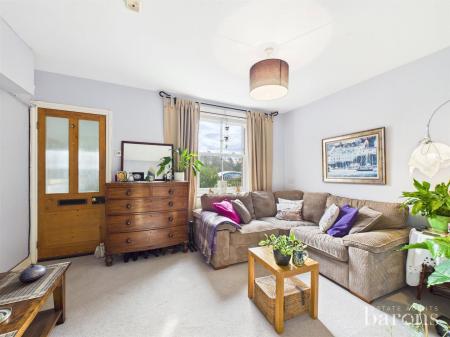 3 bedroom Semi-detached house for sale in Sherfield Green, Sherfield-on-Loddon