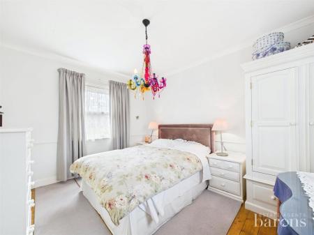 3 bedroom Semi-detached house for sale in Sherfield Green, Sherfield-on-Loddon