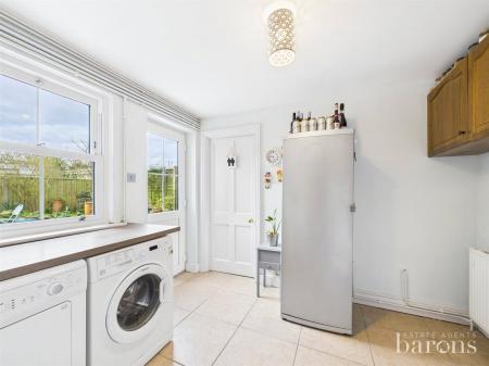 3 bedroom Semi-detached house for sale in Sherfield Green, Sherfield-on-Loddon