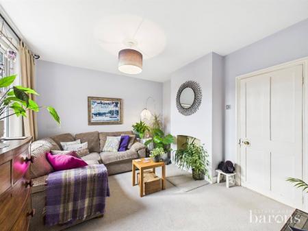 3 bedroom Semi-detached house for sale in Sherfield Green, Sherfield-on-Loddon