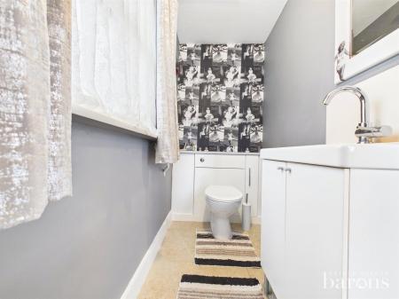 3 bedroom Semi-detached house for sale in Sherfield Green, Sherfield-on-Loddon