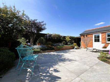 3 bedroom Semi-detached house for sale in Sherfield Green, Sherfield-on-Loddon