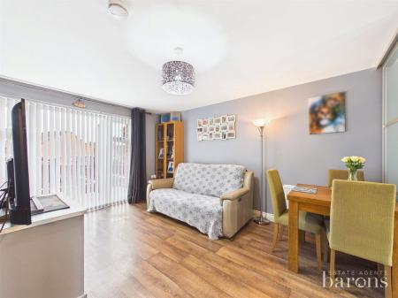 3 bedroom Semi-detached house for sale in Benham Road, Basingstoke