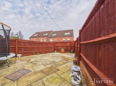 3 bedroom Semi-detached house for sale in Benham Road, Basingstoke
