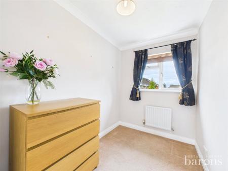 3 bedroom Semi-detached house for sale in Birches Crest, Hatch Warren