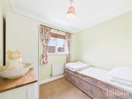 3 bedroom Semi-detached house for sale in Birches Crest, Hatch Warren