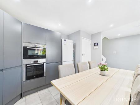 3 bedroom Terraced House for sale in Culver Road, Basingstoke