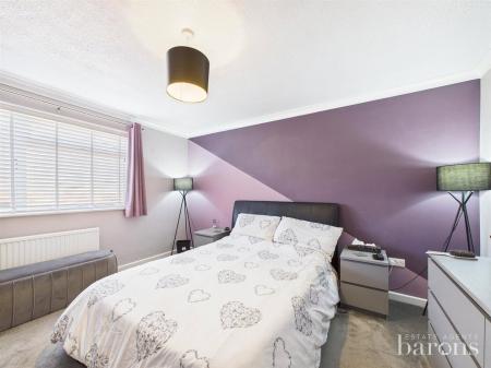 3 bedroom Terraced House for sale in Culver Road, Basingstoke