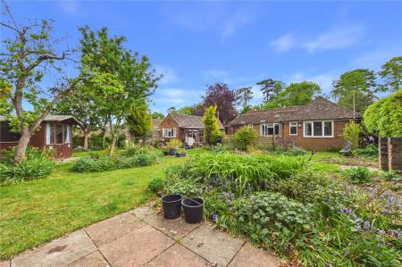 3 bedroom Detached bungalow for sale in London Road, Old Basing