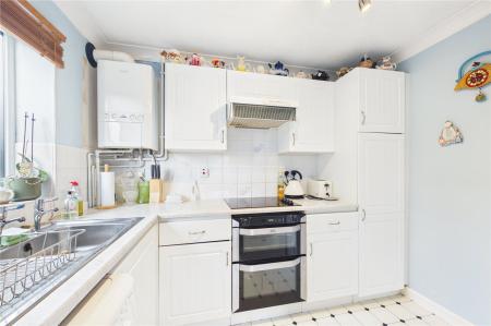 2 bedroom Flat for sale in Pittard Road, Basingstoke