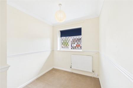 3 bedroom Semi-detached house for sale in Sheppard Road, Basingstoke