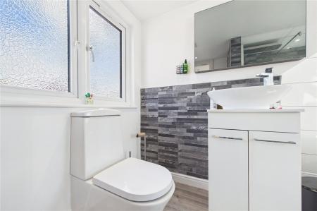 5 bedroom Detached house for sale in St. Catherine Road, Basingstoke