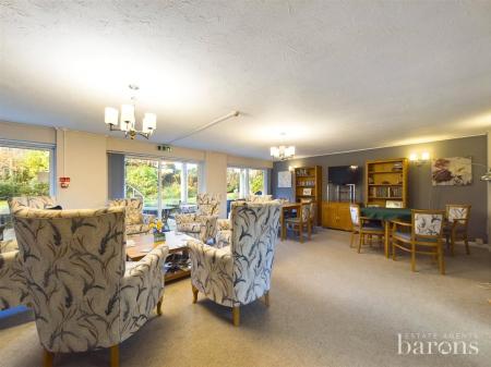 1 bedroom Ground floor flat for sale in Westdeane Court, Basingstoke