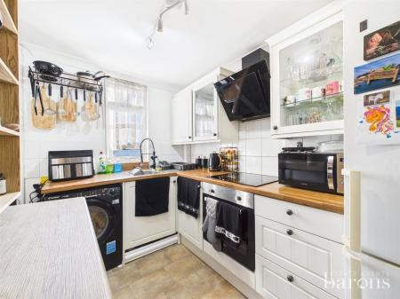 1 bedroom Maisonette for sale in Tweedsmuir Close, Basingstoke