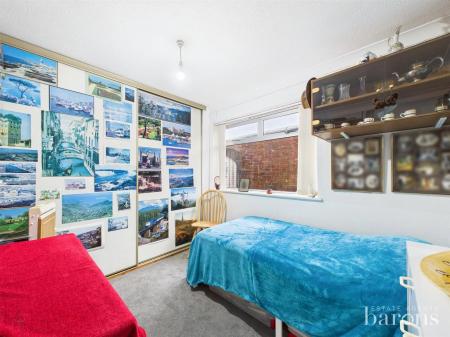 3 bedroom Bungalow for sale in Brackley Way, Basingstoke