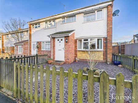 Lyn Court, Basingstoke