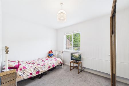 5 bedroom Detached house for sale in Highwood Ridge, Basingstoke