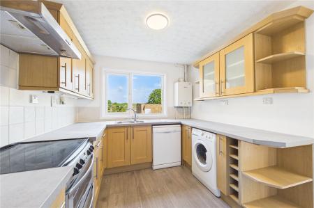 3 bedroom Terraced House for sale in Chopin Road, Basingstoke