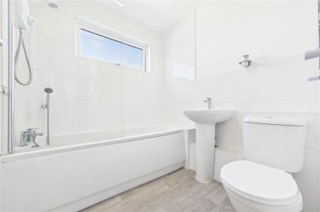 3 bedroom Terraced House for sale in Chopin Road, Basingstoke