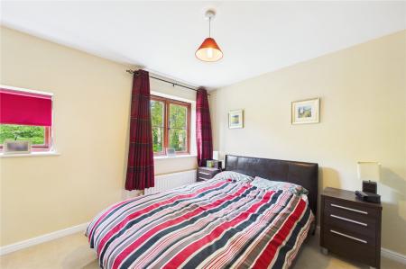 2 bedroom Terraced House for sale in Vernham Mews, Basingstoke