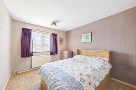 3 bedroom End of terrace house for sale in Falkland Road, Basingstoke